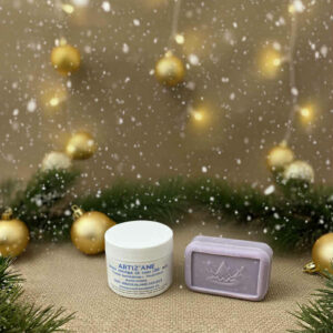 Crème visage et cou  55 ml avec un savon offert